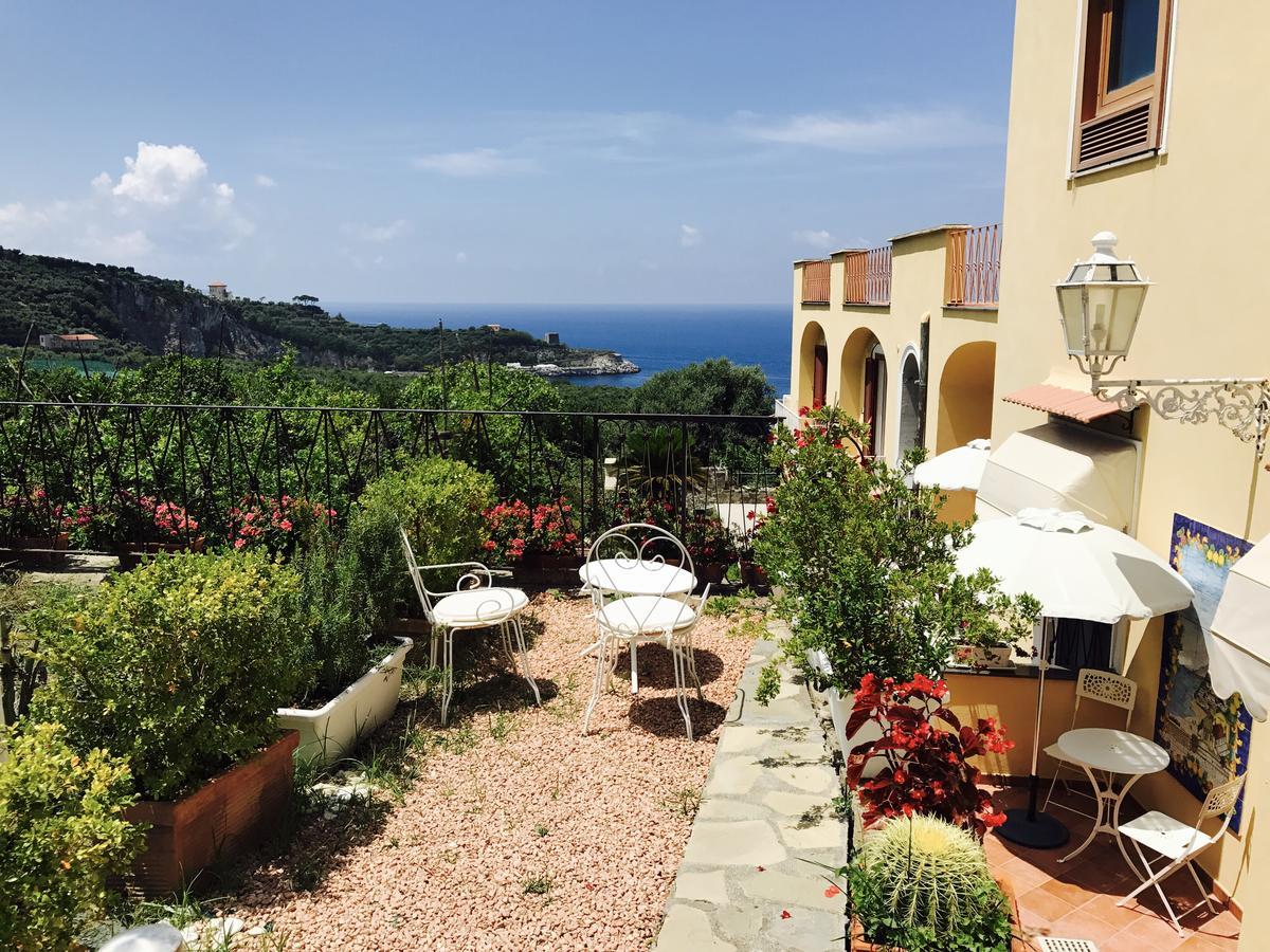 Faraglioni Di Sorrento Holiday home المظهر الخارجي الصورة